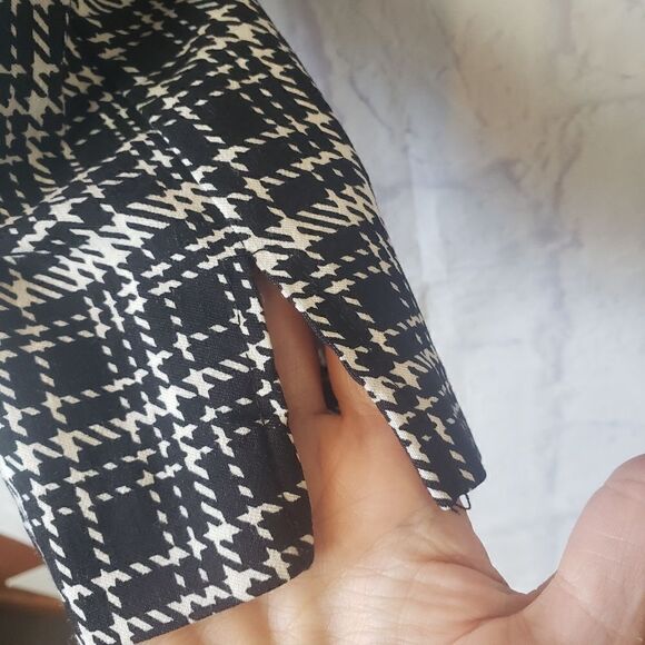 JOE B by JOE BENBASSET Pull-on Stretch Plaid Ankle Pants - Picture 3 of 6